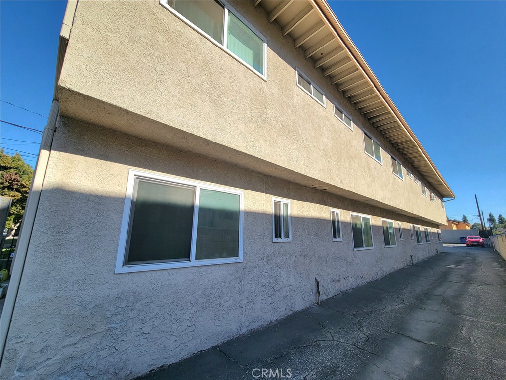 MLS #WS26161615 image #1