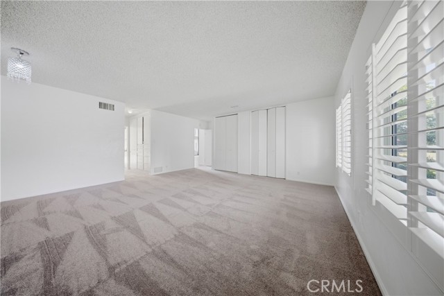 Detail Gallery Image 11 of 18 For 2718 Still Meadow, Lancaster,  CA 93536 - 5 Beds | 3 Baths