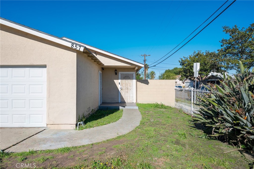 MLS #SB25268184 image #1