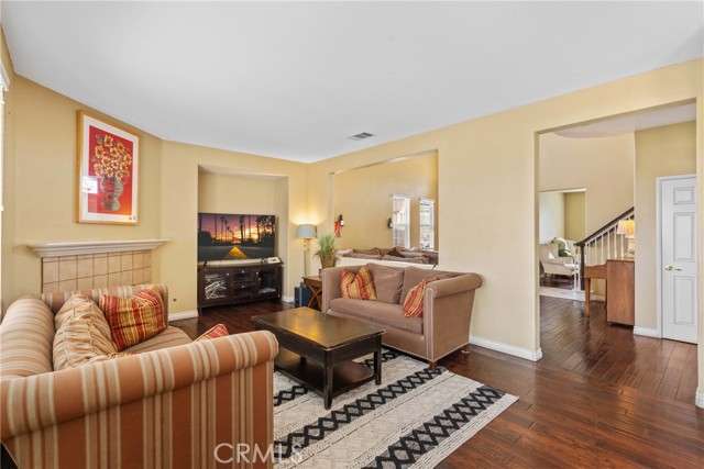 8309 Clover Creek Road, Riverside CA: https://media.crmls.org/medias/c27588ea-dc32-4489-9710-af31c478cb23.jpg