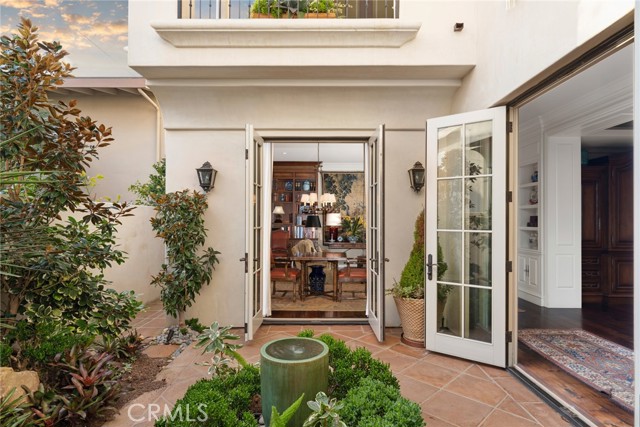 Detail Gallery Image 13 of 53 For 213 Jasmine, Corona Del Mar,  CA 92625 - 4 Beds | 4/1 Baths