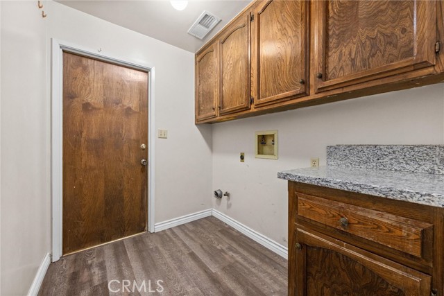 Detail Gallery Image 38 of 44 For 5804 Medio Luna Ave, Bakersfield,  CA 93306 - 4 Beds | 2 Baths