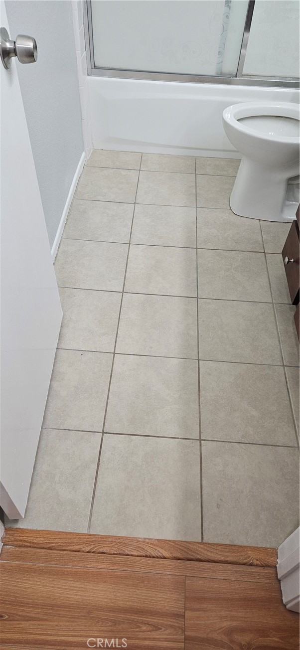 8718 Weybridge Place, Inglewood CA: https://media.crmls.org/medias/c27739dd-e5ed-4a5e-bdd8-57a4fa27bb49.jpg