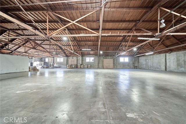 1707 E 20th Street, Los Angeles, California 90021, ,Commercial Sale,For Sale,1707 E 20th Street,CRRS24204348