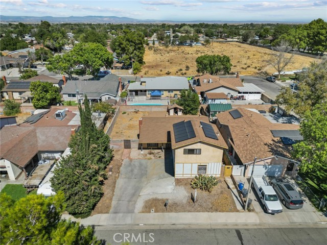 Detail Gallery Image 15 of 15 For 663 Eston Pl a,  Lancaster,  CA 93535 - 3 Beds | 3 Baths