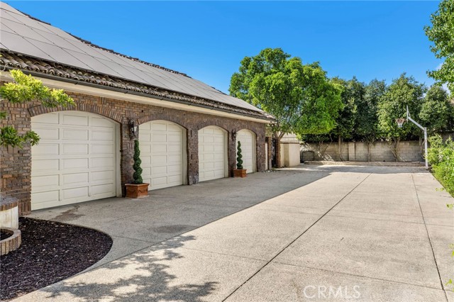 Detail Gallery Image 7 of 69 For 512 Lantern Crest Dr, Redlands,  CA 92373 - 4 Beds | 4/1 Baths