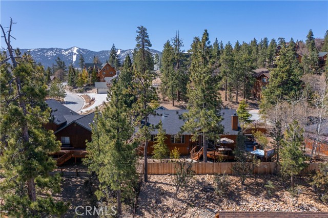 Detail Gallery Image 3 of 44 For 42690 Edgehill Pl, Big Bear Lake,  CA 92315 - 3 Beds | 2 Baths