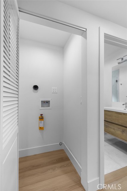 Detail Gallery Image 65 of 69 For 1504 N California, Burbank,  CA 91505 - – Beds | – Baths