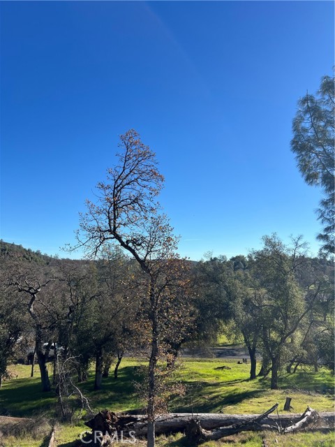 Detail Gallery Image 5 of 6 For 20393 Powder Horn Rd, Hidden Valley Lake,  CA 95467 - – Beds | – Baths