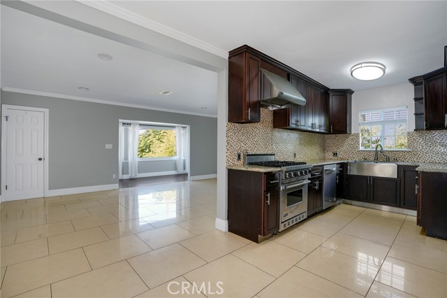 11419 Sunshine Terrace photo 9