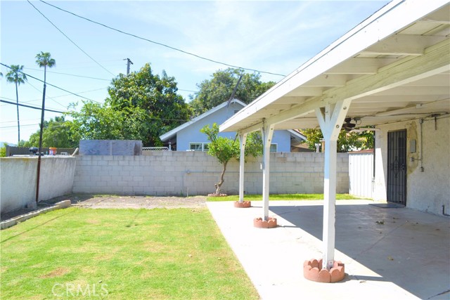 Detail Gallery Image 8 of 13 For 202 S Azusa Ave, La Puente,  CA 91744 - 3 Beds | 1 Baths