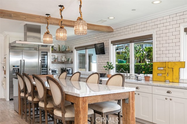 Detail Gallery Image 14 of 39 For 228 Ledroit St, Laguna Beach,  CA 92651 - 4 Beds | 3/1 Baths