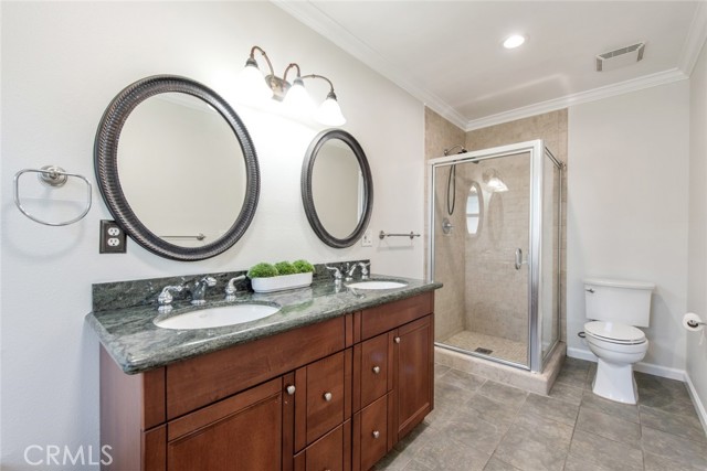 2645 E Walnut Avenue, Orange CA: https://media.crmls.org/medias/c27b5727-6a66-4ea5-b470-103906c97f9f.jpg