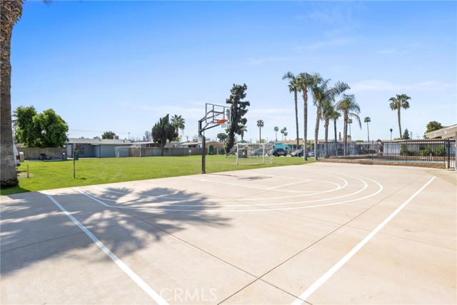 Detail Gallery Image 51 of 54 For 279 Teakwood Ln, Bakersfield,  CA 93308 - 2 Beds | 1/1 Baths