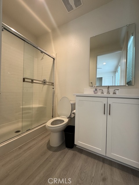 Detail Gallery Image 12 of 25 For 27861 Solitude, Moreno Valley,  CA 92555 - 4 Beds | 3/1 Baths