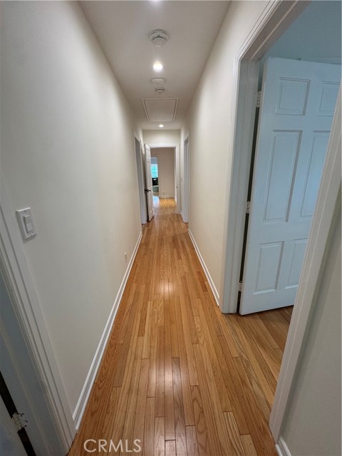 Detail Gallery Image 26 of 40 For 4455 California, Long Beach,  CA 90807 - 4 Beds | 3 Baths