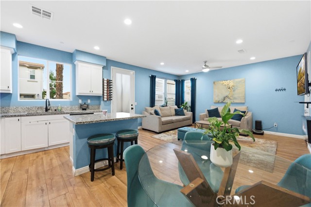 Detail Gallery Image 7 of 57 For 4196 Camino Campana, Oceanside,  CA 92057 - 3 Beds | 2/1 Baths