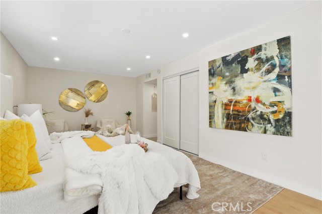 Detail Gallery Image 18 of 34 For 12635 Dorina Pl, Granada Hills,  CA 91344 - 5 Beds | 3/1 Baths