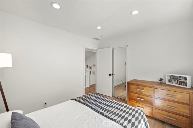 Detail Gallery Image 22 of 41 For 3121 Bern Dr, Laguna Beach,  CA 92651 - 5 Beds | 2/1 Baths