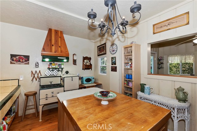 Detail Gallery Image 14 of 43 For 29591 Hook Creek Rd, Cedar Glen,  CA 92321 - 3 Beds | 1 Baths