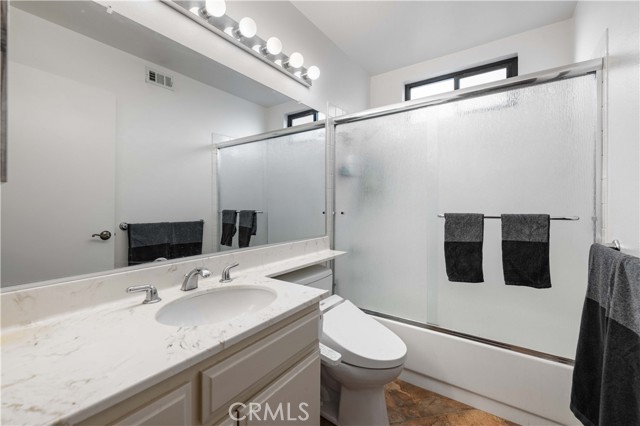 38225 6th W Street, Palmdale CA: https://media.crmls.org/medias/c27e777c-ac88-4923-8dd2-9e37e7ac86d8.jpg