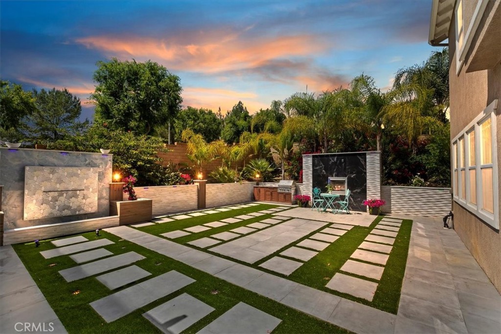 8851 Soothing Court
