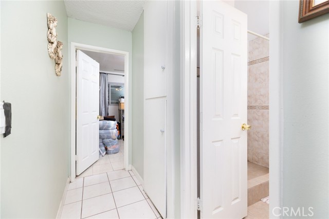 Detail Gallery Image 15 of 36 For 1085 Aquamarine Ln, Corona,  CA 92882 - 4 Beds | 2 Baths