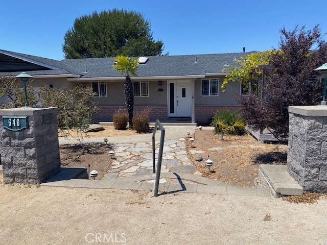 640 Manzanita Drive, Los Osos CA: https://media.crmls.org/medias/c27f82dc-2223-4c49-80a8-b2e84bb14a46.jpg