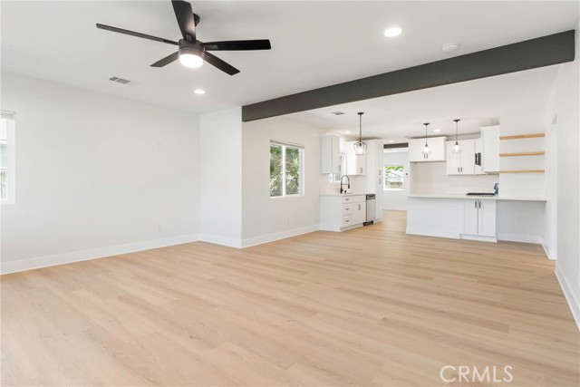 Detail Gallery Image 14 of 49 For 201 Lincoln St, Bakersfield,  CA 93305 - 3 Beds | 2 Baths