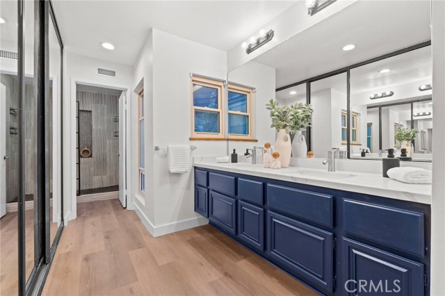 Detail Gallery Image 18 of 44 For 5617 Adobe Falls #C,  San Diego,  CA 92120 - 3 Beds | 2 Baths