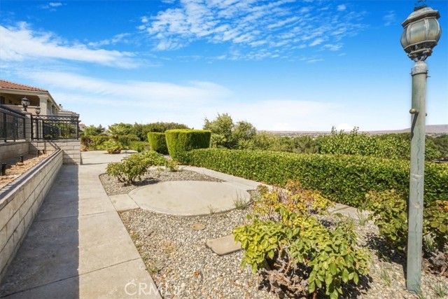 Detail Gallery Image 25 of 75 For 13097 Sage Hen Rd, Victorville,  CA 92395 - 5 Beds | 4 Baths