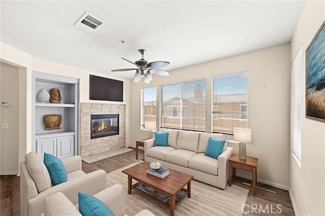 39719 Princeton Way, Murrieta CA: https://media.crmls.org/medias/c280f496-8adf-4345-976a-d34fc5de2568.jpg