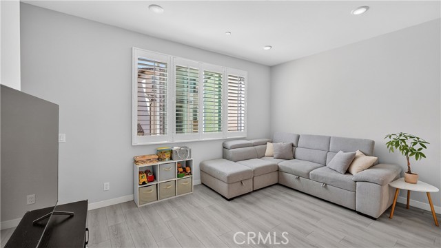 Detail Gallery Image 10 of 33 For 14116 Bay, La Mirada,  CA 90638 - 2 Beds | 2/1 Baths