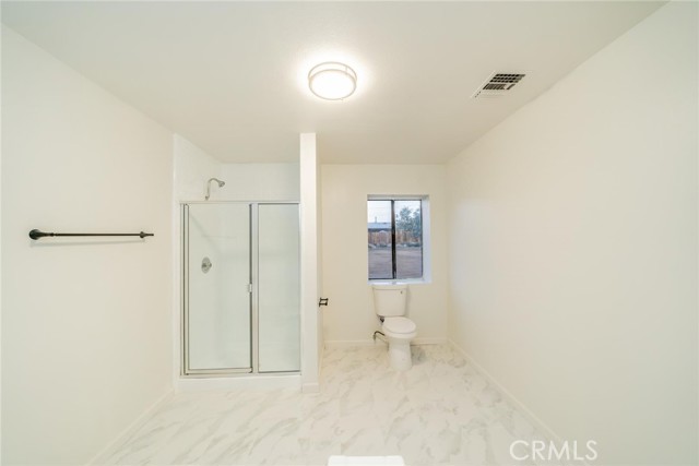 Detail Gallery Image 14 of 19 For 16754 Pauhaska, Apple Valley,  CA 92307 - 4 Beds | 2/1 Baths