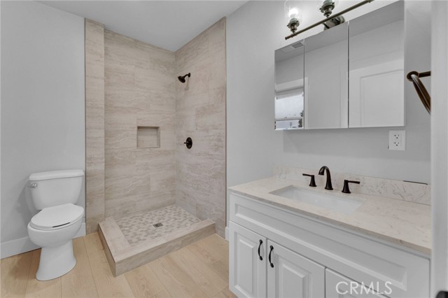 227 N Avenue 57, Los Angeles CA: https://media.crmls.org/medias/c281bf9c-76f7-40b3-b9dd-b581b13e623e.jpg