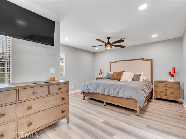 Detail Gallery Image 26 of 54 For 29729 Strawberry Hill Dr, Agoura Hills,  CA 91301 - 3 Beds | 3 Baths
