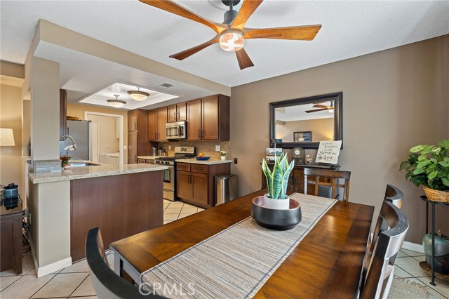 Detail Gallery Image 11 of 45 For 345 S Monte Vista, La Habra,  CA 90631 - 2 Beds | 3 Baths