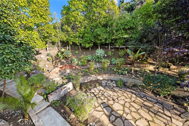 Detail Gallery Image 10 of 18 For 945 Park Ave, Laguna Beach,  CA 92651 - 2 Beds | 2 Baths