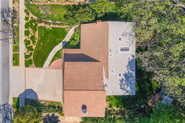 Detail Gallery Image 12 of 41 For 27328 Country Glen Rd, Agoura Hills,  CA 91301 - 4 Beds | 3 Baths