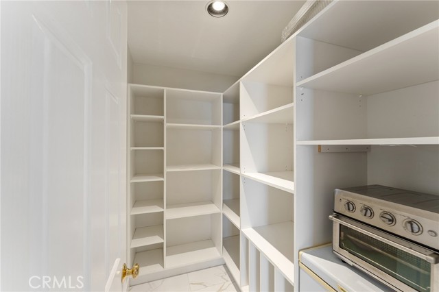 2528 N San Miguel Drive, Orange CA: https://media.crmls.org/medias/c2834be9-5766-4473-a4db-bab7e631722f.jpg