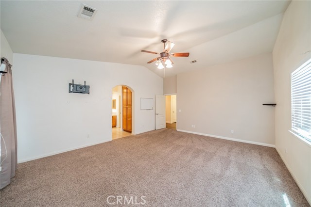 11130 Tenaya Road, Apple Valley CA: https://media.crmls.org/medias/c2839536-bcc2-4957-972b-e7872337d494.jpg
