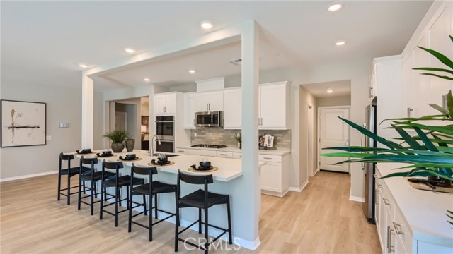 30282 Waterline Drive, Menifee CA: https://media.crmls.org/medias/c283e6f7-3e09-4c2c-aee2-3aa7e55e80fe.jpg