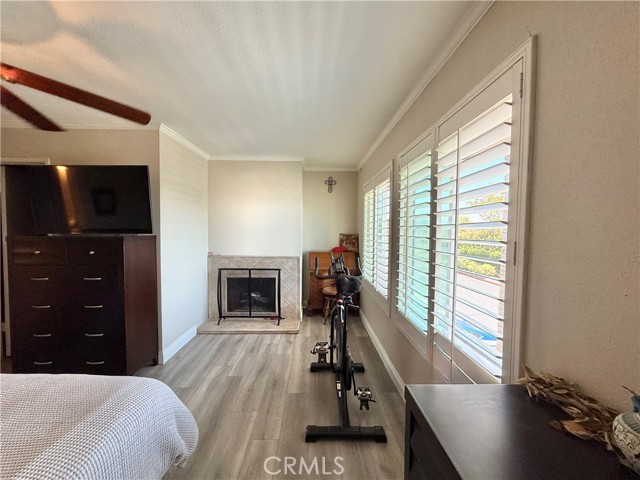 Detail Gallery Image 13 of 28 For 16065 Surprise Ln, Huntington Beach,  CA 92649 - 3 Beds | 3 Baths