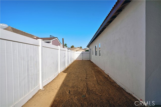 Detail Gallery Image 37 of 42 For 329 Sparkler, Perris,  CA 92571 - 4 Beds | 2 Baths