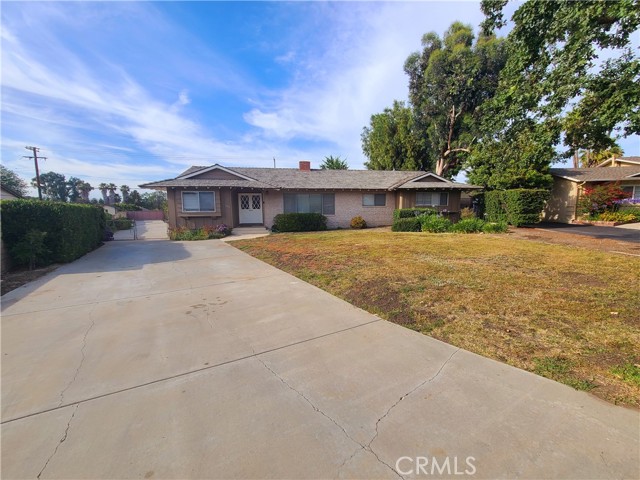 1463 Strawberry Hill Road, Thousand Oaks CA: https://media.crmls.org/medias/c284e15b-ed11-4e76-8bae-0b7bc6cdfc95.jpg