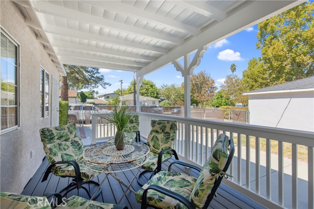 Detail Gallery Image 21 of 25 For 18641 Linnet St, Tarzana,  CA 91356 - 2 Beds | 2 Baths