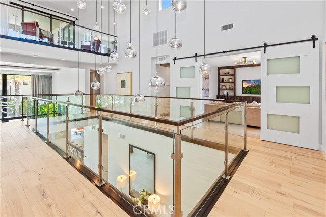 61 Hartman, Irvine CA: https://media.crmls.org/medias/c286a40c-a002-4cfa-aaea-b0c1b8f235c7.jpg