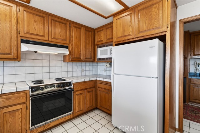 Detail Gallery Image 26 of 52 For 2495 Eastlake Drive, Kelseyville,  CA 95451 - 4 Beds | 2/1 Baths