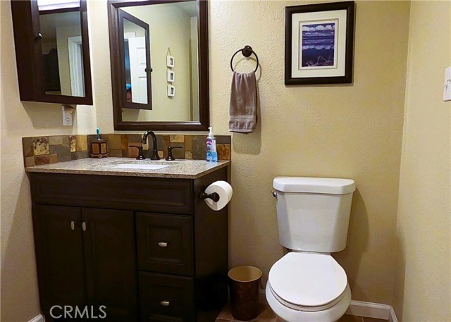 Detail Gallery Image 13 of 44 For 11691 Oro Quincy Hwy, Berry Creek,  CA 95916 - 2 Beds | 1 Baths