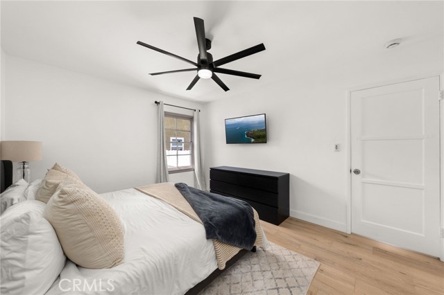 1326 Clock Avenue, Redlands CA: https://media.crmls.org/medias/c2891800-4021-4d42-946f-fcf8c8521ee1.jpg
